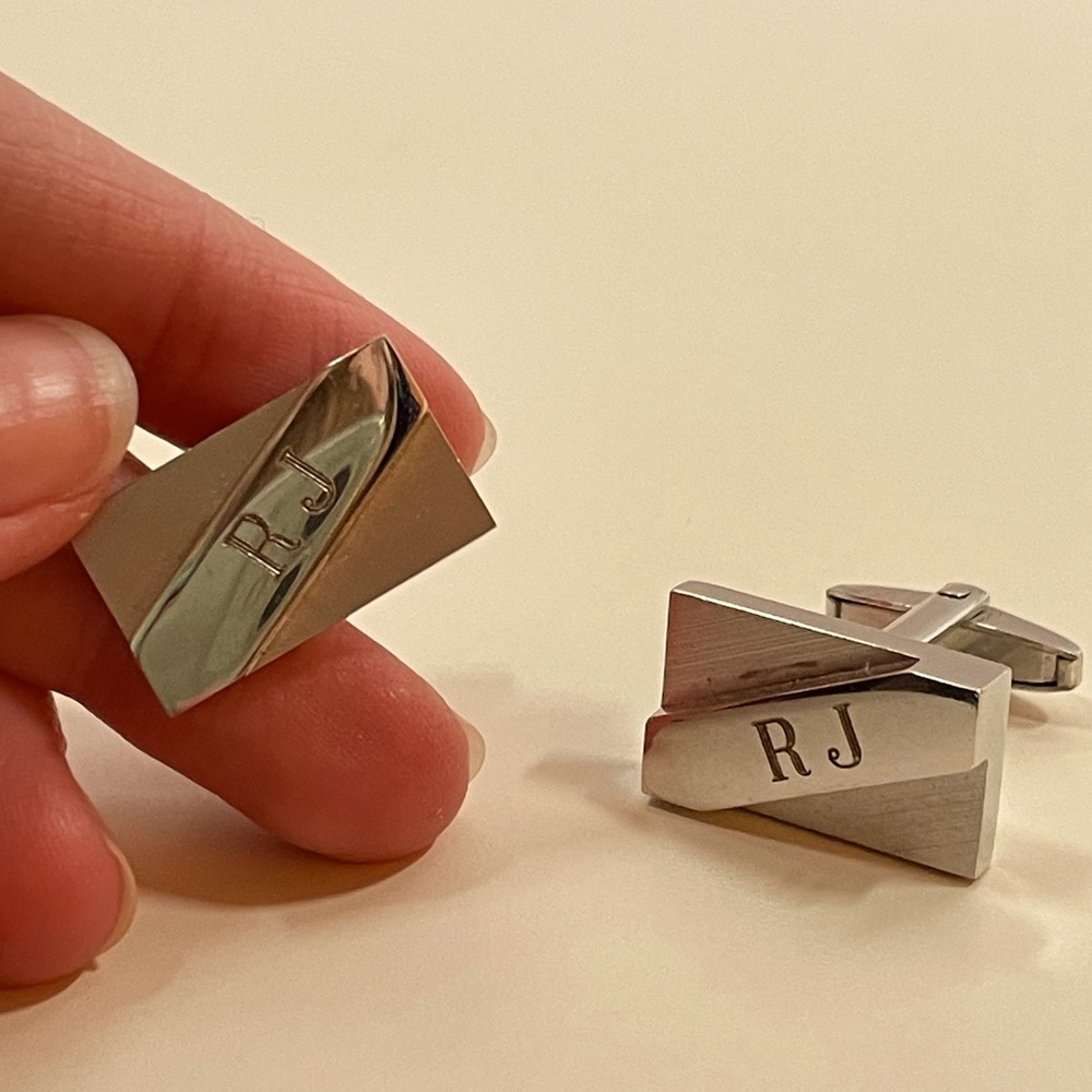 Vintage Metallic Silver Tone Monogramed "RJ"  Classy Preppy Retro Cufflinks